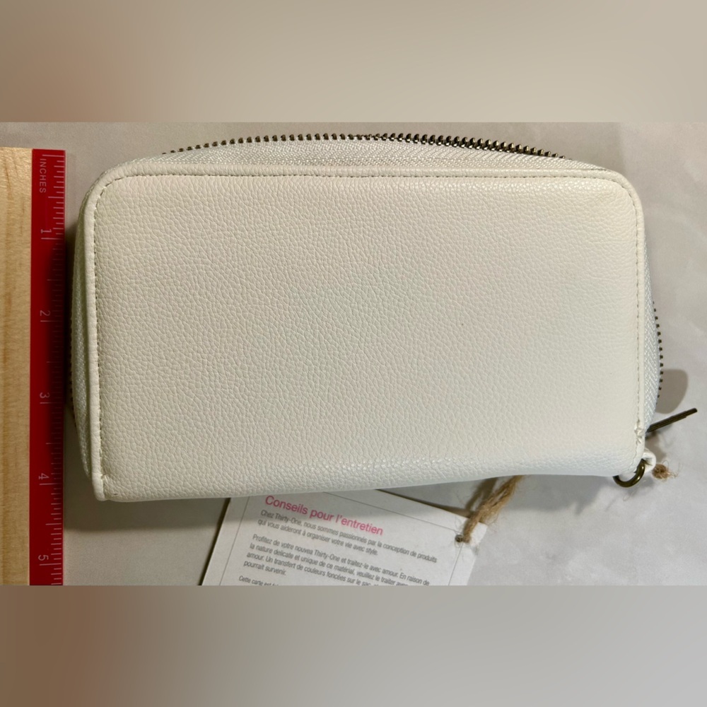 White Thirty-One Wallet